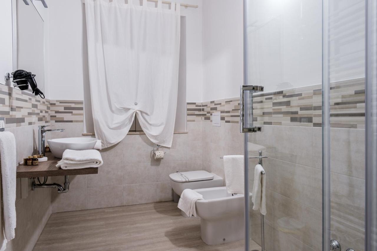 Claudio Rooms Fabbrico Luaran gambar